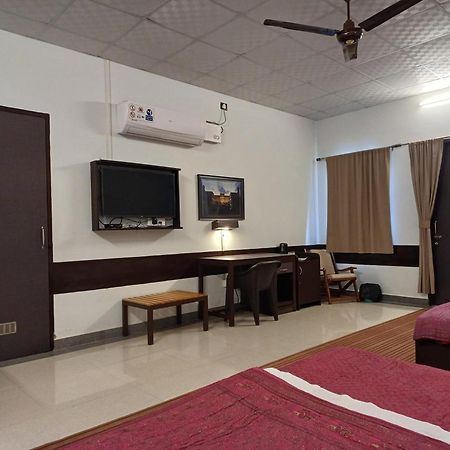Shivir Aranya - Wilderness Resort Alwar Exterior foto