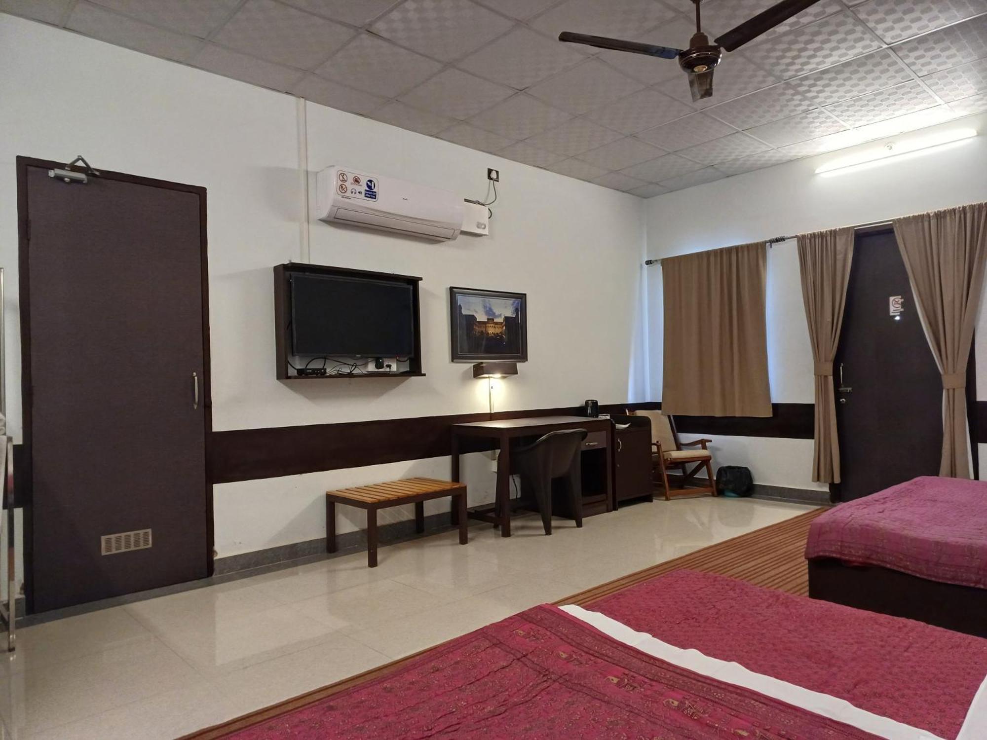 Shivir Aranya - Wilderness Resort Alwar Exterior foto