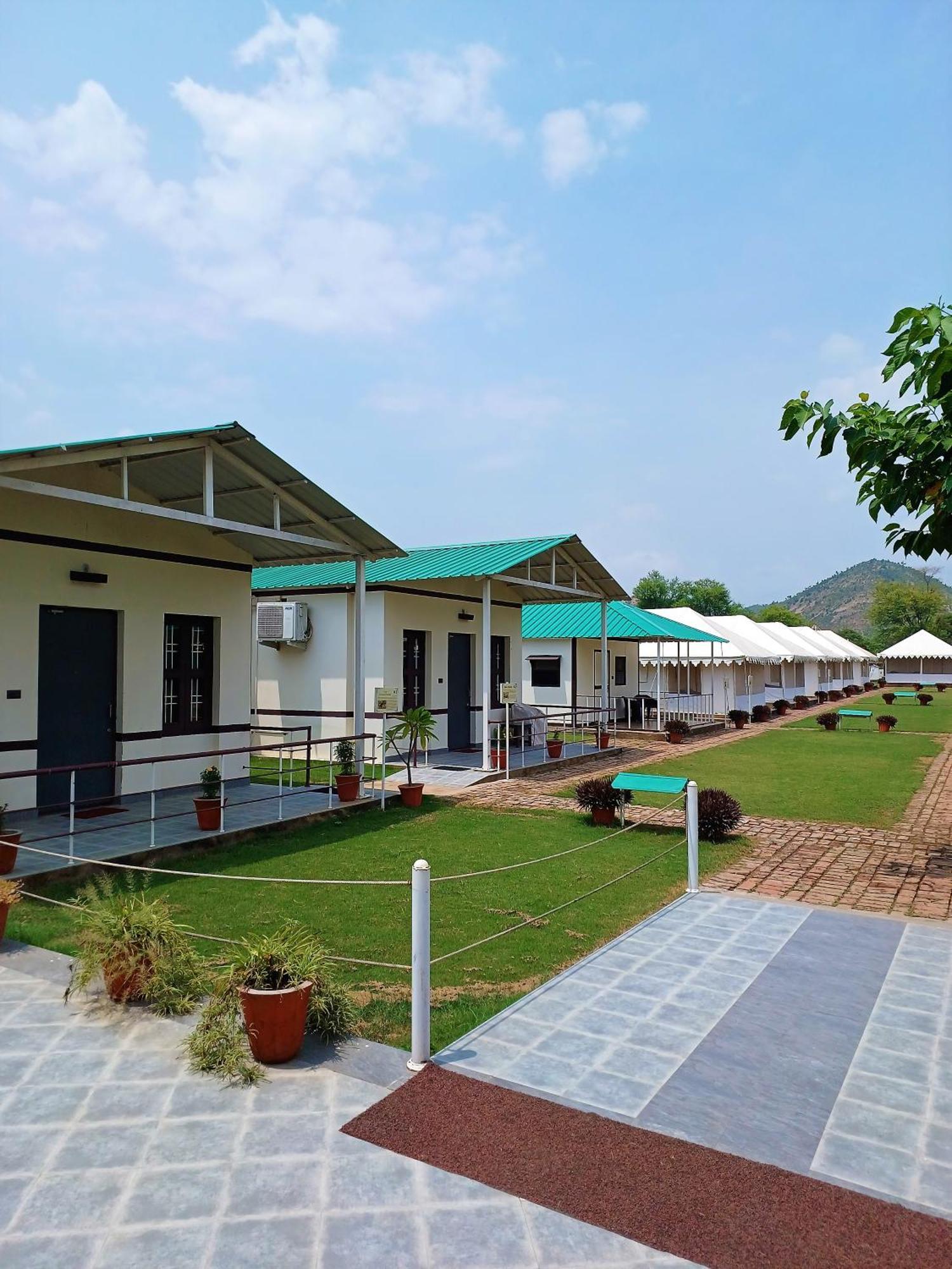 Shivir Aranya - Wilderness Resort Alwar Exterior foto
