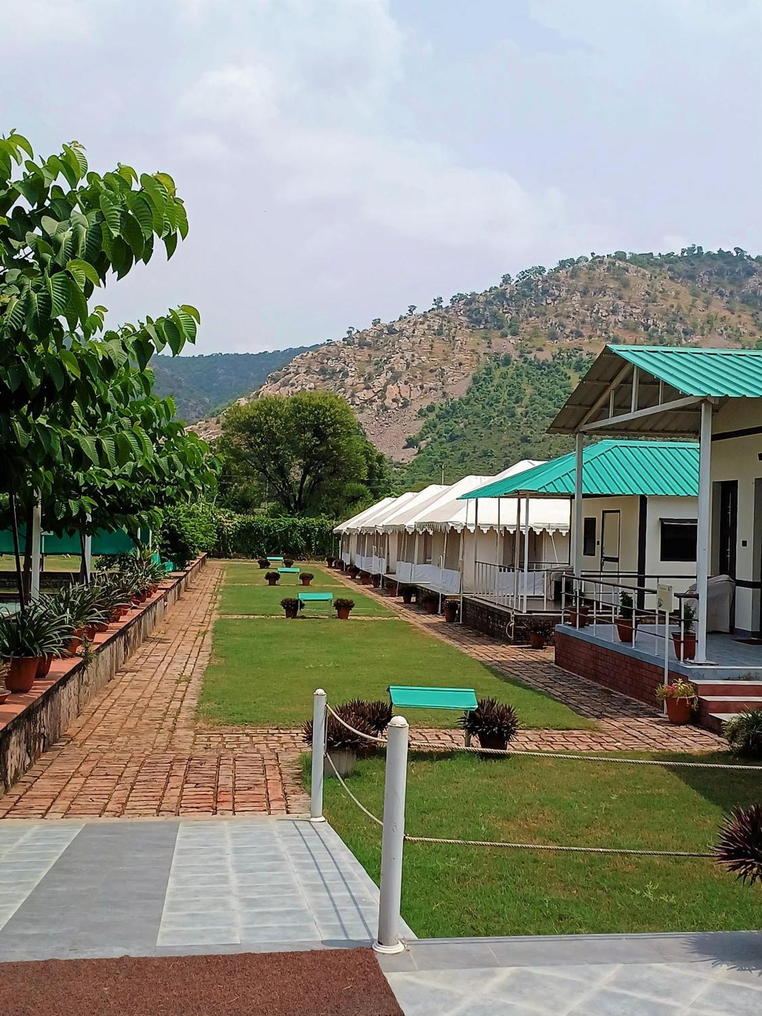 Shivir Aranya - Wilderness Resort Alwar Exterior foto